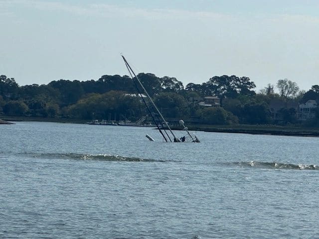 More sumberged boats along the way.