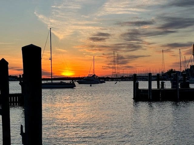 Sunset in Annapolis, docked at the Annapolis Yacht Basin.