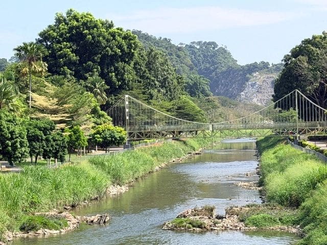 Passing over river to west side of town (walk along the river, left side, is where the Blue-winged pitta was spotted)