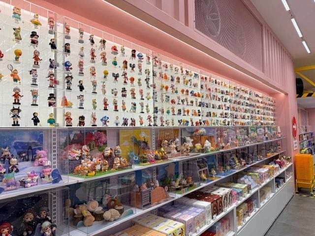 Fun shops