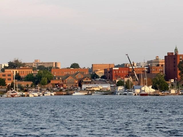 Coming in to Marquette.